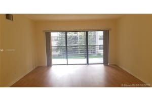 511 Ives Dairy Rd, Miami, FL 33179, Sold 09/23/20