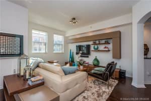 8900 NW 107th Ct, Doral, FL 33178, Sold 07/31/20