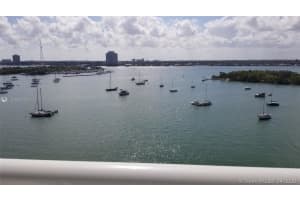 7928 West Dr, North Bay Village, FL 33141, Sold 08/03/20