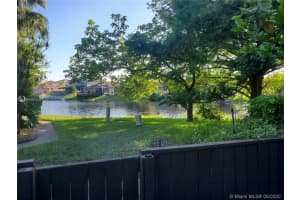 2150 Bayberry Dr, Pembroke Pines, FL 33024, Sold 05/21/20