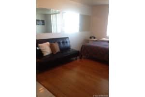 100 Lincoln Rd, Miami Beach, FL 33139, Sold 06/30/22