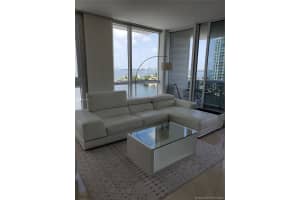 Office, 7929 West Dr, North Bay Village, FL 33141, Sold 05/04/21