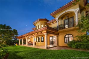 9938 NW 27th St, Doral, FL 33172, Sold 07/31/20