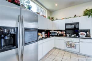 5220 NW 66th Ave, Lauderhill, FL 33319, Sold 10/08/20