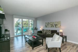 19370 Collins Ave, Sunny Isles Beach, FL 33160, Sold 08/21/20