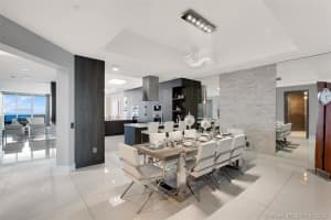 2711 S Ocean Dr, Hollywood, FL 33019, Sold 08/04/20
