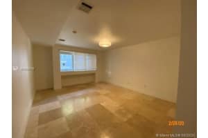 213 Ari Way, Miami Beach, FL 33141, Sold 09/28/20