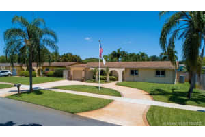 10359 SW 50th Ct, Cooper City, FL 33328, Sold 07/28/20
