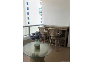 5005 Collins Ave # C5, Miami, FL 33140, Sold 12/23/20
