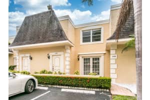 2302 NE 11th St, Hallandale Beach, FL 33009, Sold 10/26/20