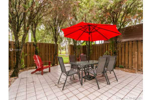 2302 NE 11th St, Hallandale Beach, FL 33009, Sold 10/26/20