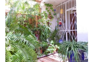 1097 SW 131st Pl Ct, Miami, FL 33184, Sold 06/15/20