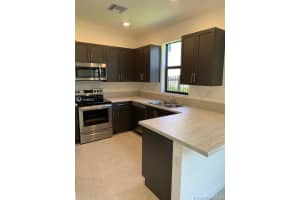 5881 E Paso Fino Pl, Davie, FL 33314, Sold 04/16/21