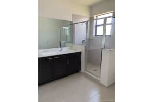 5881 E Paso Fino Pl, Davie, FL 33314, Sold 04/16/21