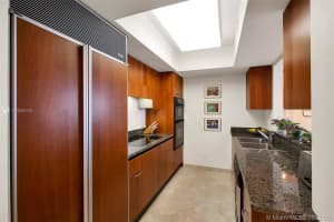 1500 Ocean Dr #100, Miami Beach, FL 33139, Sold 01/21/21