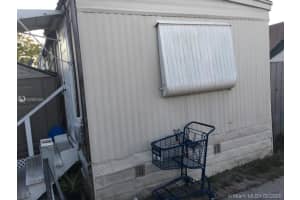 1055 SW 129th Ave, Miami, FL 33184, Sold 06/09/20