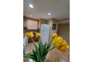 8850 Fontainebleau Blvd, Miami, FL 33172, Sold 06/30/20