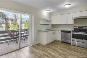 5264 NE 6th Ave D18, Oakland Park, FL 33334, Sold 07/01/20