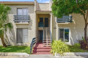 5264 NE 6th Ave D18, Oakland Park, FL 33334, Sold 07/01/20
