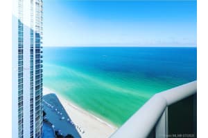 15811 Collins Ave, Sunny Isles Beach, FL 33160, Sold 07/08/20
