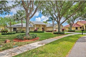 10301 SW 16th Pl, Davie, FL 33324, Sold 07/02/20