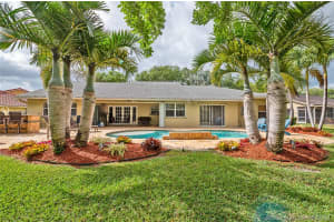 10301 SW 16th Pl, Davie, FL 33324, Sold 07/02/20