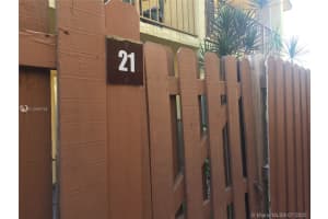 15421 SW 81st Cir Ln, Miami, FL 33193, Sold 08/31/20