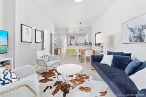 725 NE 22nd St #12d, Miami, FL 33137, Sold 10/09/20