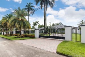 3501 SW 139th Ave, Miramar, FL 33027, Sold 09/23/20