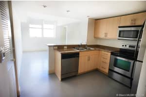 17 E Flagler St #219, Miami, FL 33131, Sold 08/05/20