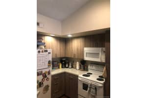595 Vista Isles Dr, Sunrise, FL 33325, Sold 07/01/20