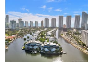225 Poinciana Island Dr, Sunny Isles Beach, FL 33160, Sold 10/21/20