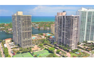 20191 E Country Club Dr, Miami, FL 33180, Sold 08/11/20
