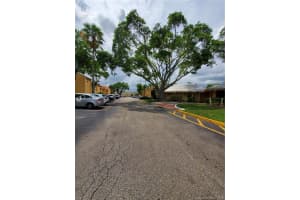 4543 Treehouse Ln, Tamarac, FL 33319, Sold 11/30/20