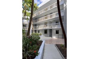 12239 SW 14th Ln, Miami, FL 33184, Sold 07/24/20