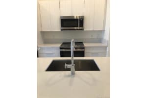 7855 NW 104th Ave, Doral, FL 33178, Sold 10/19/20