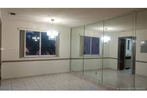 8183 NW 8th St APT C6, Miami, FL 33126, Sold 08/10/20