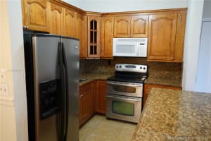 19085 NW 62nd Ave, Hialeah, FL 33015, Sold 09/25/20
