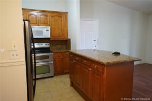 19085 NW 62nd Ave, Hialeah, FL 33015, Sold 09/25/20