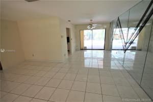 6890 Loch ness Dr, Miami Lakes, FL 33014, Sold 06/22/20