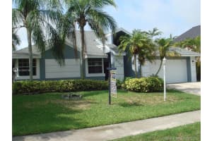 9740 SW 217th St, Cutler Bay, FL 33190, Sold 07/10/20