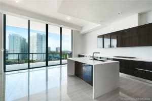 3250 NE 188th St # Uph04, Aventura, FL 33180, Sold 08/13/20