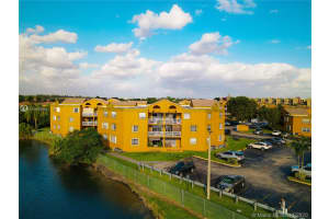 9735 Fontainebleau Blvd G201, Miami, FL 33172, Sold 01/15/21