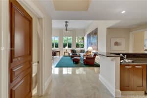 10 Edgewater Dr, Coral Gables, FL 33133, Sold 10/12/21
