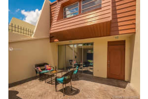 7641 SW 102nd Pl, Miami, FL 33173, Sold 07/02/20