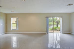 8951 NW 53rd St, Sunrise, FL 33351, Sold 07/30/20