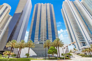 17121 Collins Ave, Sunny Isles Beach, FL 33160, Sold 01/11/21