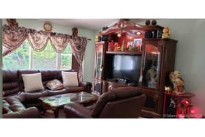 10503 SW 17th Ct, Miramar, FL 33025, Sold 07/13/20