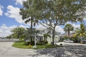 10960 SW 11th Pl, Davie, FL 33324, Sold 07/27/20