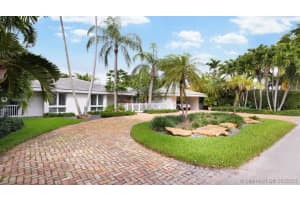 101 E Sunrise Ave, Coral Gables, FL 33133, Sold 07/31/20